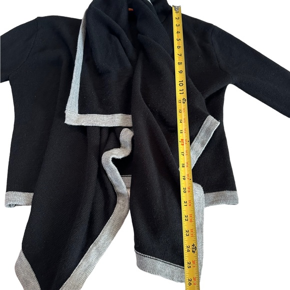 Kaitlyn Two Tone Drape Open Front Cardigan Size Small - Picture 6 of 17